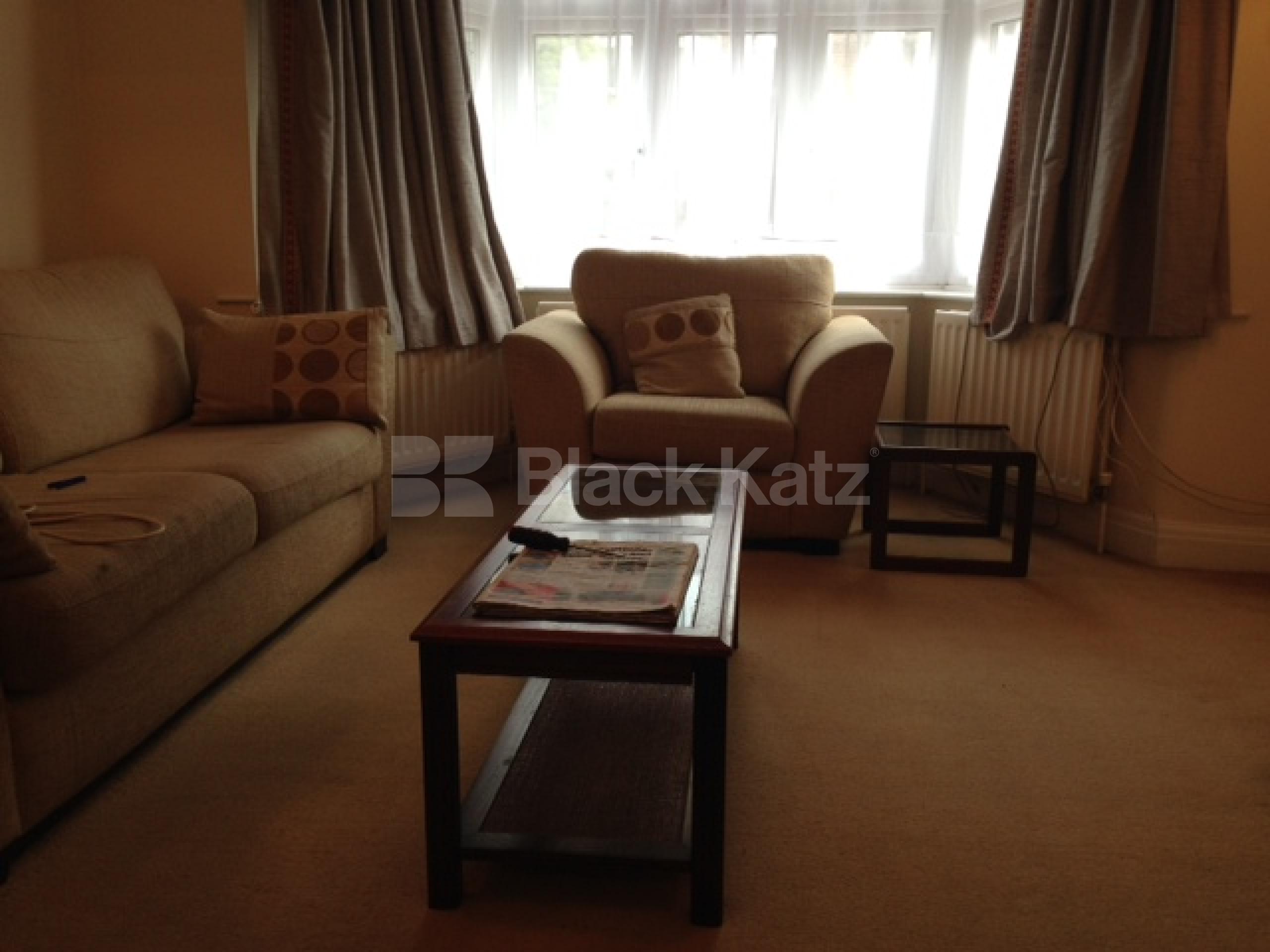 			NEW INSTRUCTION, 4 Bedroom, 1 bath, 1 reception House			 Ramillies road, Chiswick w4